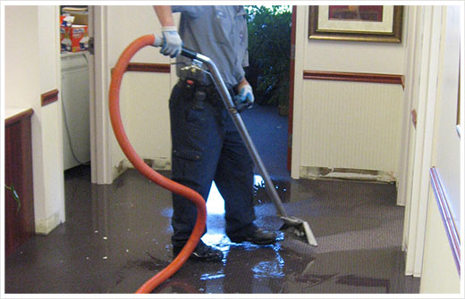 Water damage restoration and extraction in Brooklyn